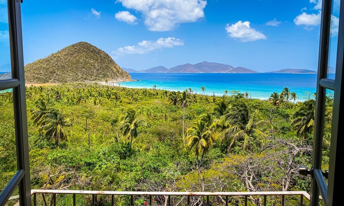 West End House | Stunning panoramic views from the BVI