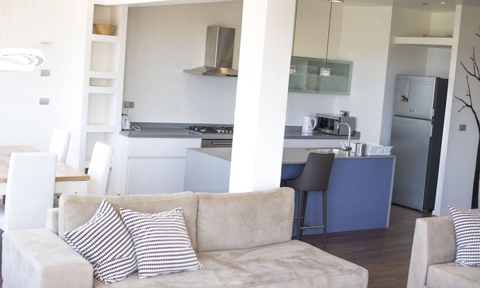 Tel Aviv Promenade Apartment | Stunning PENTHOUSE with AMAZING BEACH view + fits up to 7 ppl