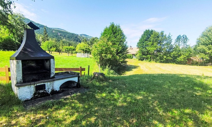 Ziano di Fiemme House | Stunning private villa for 10 people with WIFI, TV, patio and pets allowed