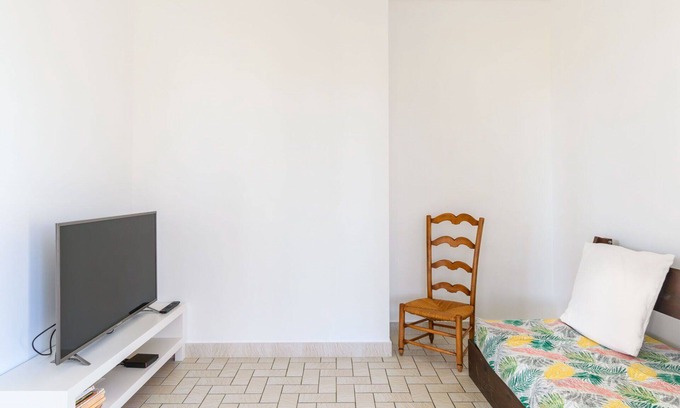 Lit-et-Mixe House | Stunning private villa for 10 guests with WIFI, TV, terrace and pets allowed
