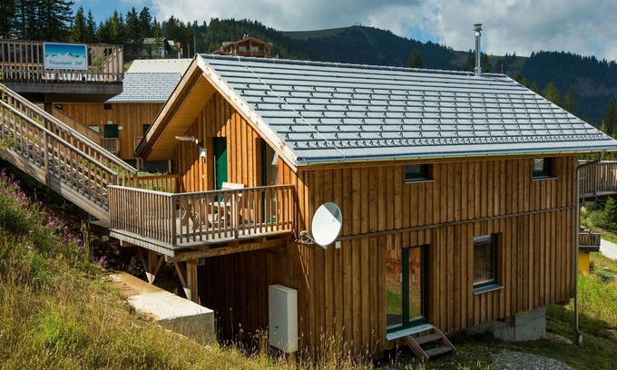 Wolfsberg House | Stunning private villa for 8 people with WIFI, TV and terrace