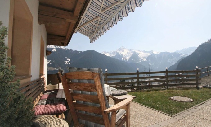 Hippach-Schwendberg Villa | Stunning private villa for 8 people with TV and terrace