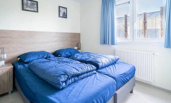 Linden House | Stunning private villa for 8 people with WIFI, TV, terrace and parking