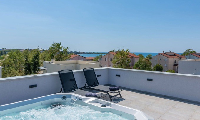 Dajla Villa | Stunning private villa with A/C, WIFI, private pool, hot tub, TV, patio, panoramic view and park.