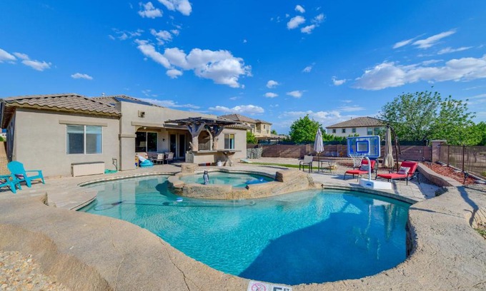 Montelena House | Stunning Queen Creek Getaway with Private Pool!