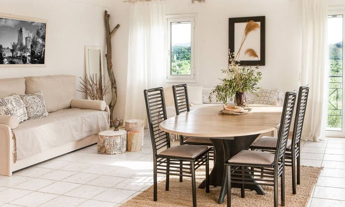 East Mani Apartment | Stunning Sea Views, Family Home in Heart of Mani
