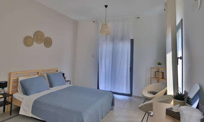 Kyrenia District Apartment | Stunning Seaview Haven 3 min to Beach in Lapta