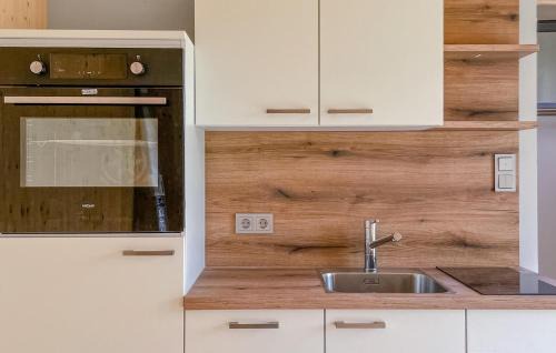 Hannersdorf Other | Stunning Stacaravan In Hannersdorf