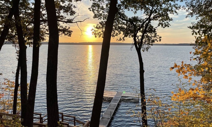 Hayward House | Stunning Sunrises from spacious Big Round Lake Cabin