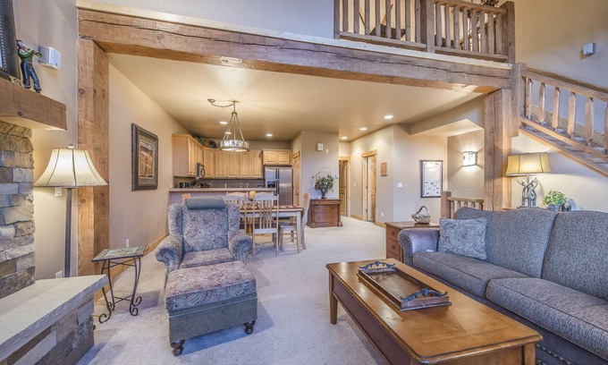 Winter Park House | Stunning townhome. Few minutes from Winter Park Ski Resort and Town of WP