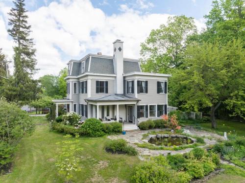 Byfield House | Stunning Victorian Estate with Lap Pool Gardens and Huge Porch