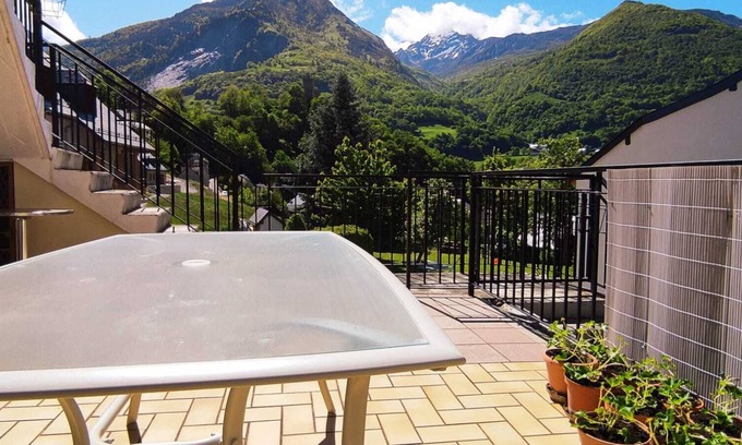 Esquieze-Sere Apartment | STUNNING VIEW OF THE LUZ VALLEY
