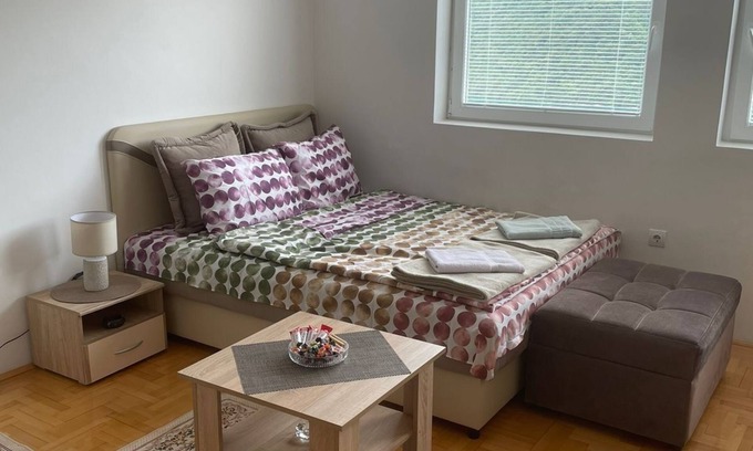 Pluzine Apartment | Stunning View Retreat – Perfect for a Relaxing Getaway nApartment Jovovic