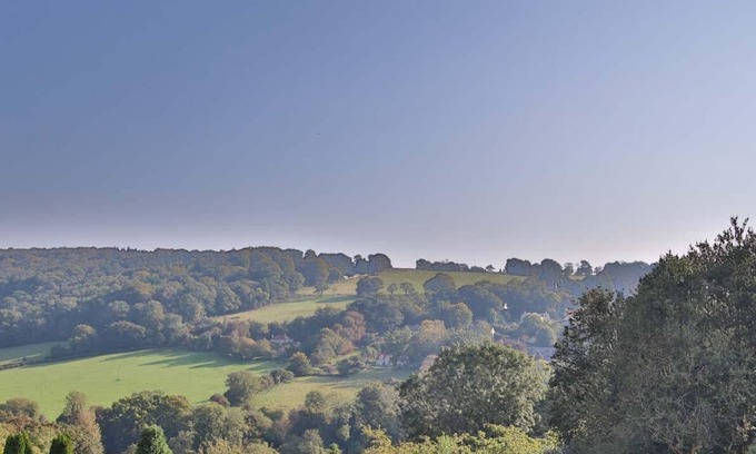 Limpley Stoke House | Stunning Views and Countryside. Cotswolds, Bath. Sleeps 6