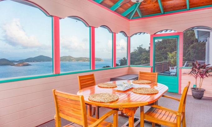 Estate Calabash Boom House | Stunning Views from every room at this Private Villa !
