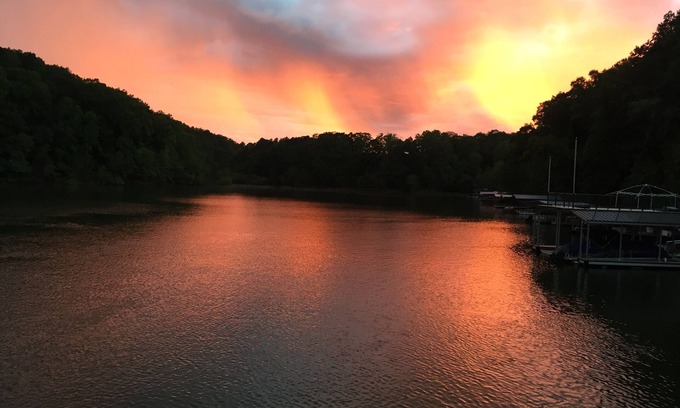 Dawsonville House | Stunning Views on Lake Lanier! Peaceful and quiet cove.
