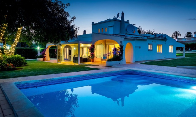 Vilamoura Villa | Stunning Vilamoura Villa with Heated Pool in Extensive mature gardens