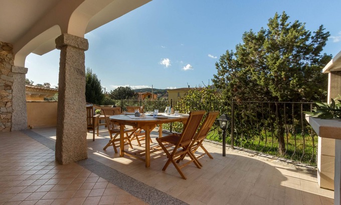 Chia Villa | Stunning Villa Sabbia D'Oro with Wi-Fi, Terrace & Pool