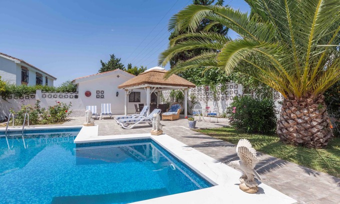 Fuengirola Villa | Stunning Villa with pool by Costarentals - Ref 30