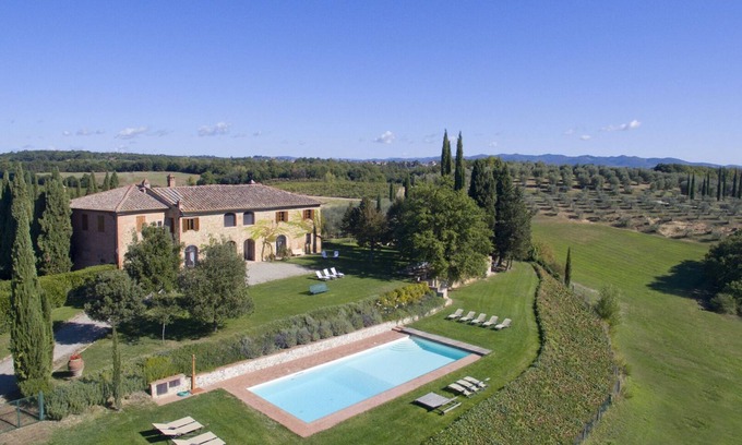 Siena Villa | Stunning Villa, With Private Pool At 6km From Siena