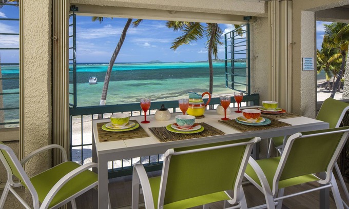 Estate Golden Rock Condo | Stunningly Beautiful - Theatre at Sugar Beach 2 (08)