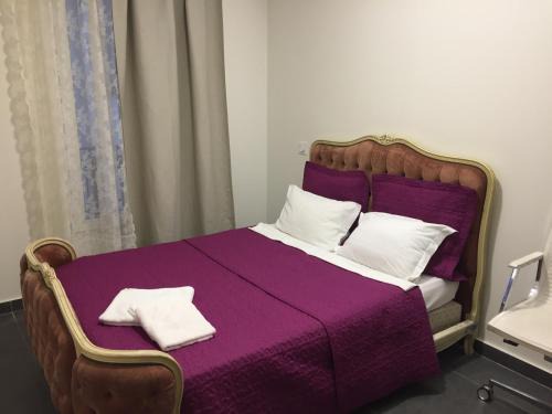 Quartier des Grandes-Carrieres Hotel | STYLE HOTEL