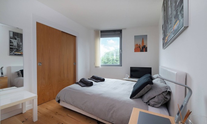 Fairfield Apartment | Stylish 1 bedroom apartment