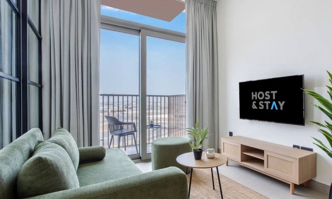 Dubai Apartment | Stylish 1BR Apt In Collective 2