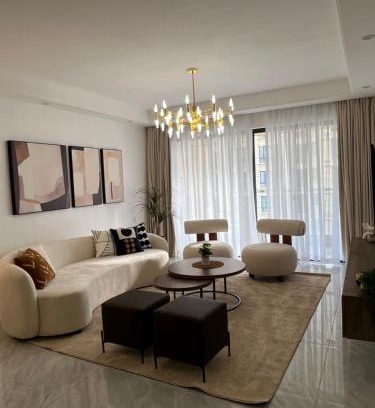 Kilimani Apartment | Stylish 2-Bedroom Apartment with Pool in Kilimani