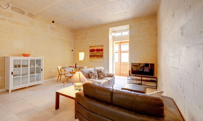 Valletta Apartment | Stylish 2BR Apartment in Valletta
