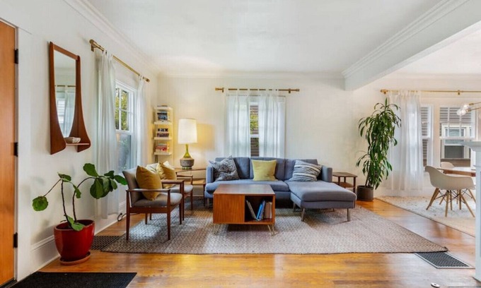 Ladd's Addition House | Stylish 2BR in Historic SE Ladd's Addition