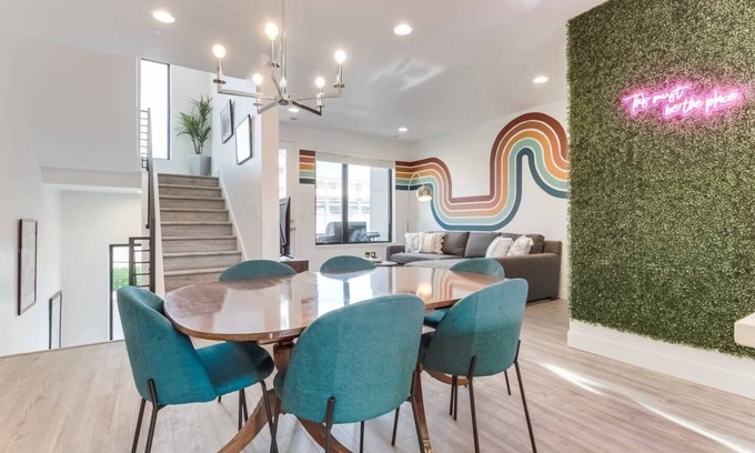 Berkley House | Stylish 2BR Retreat! Rooftop Views & Cozy Vibes!