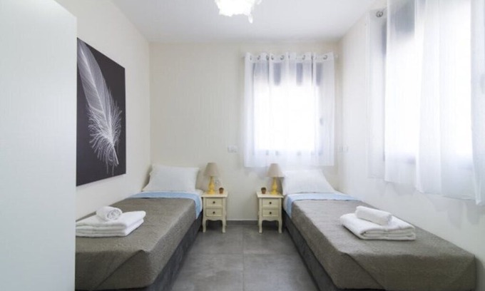 Florentin Apartment | Stylish 3 BR in Florentine
