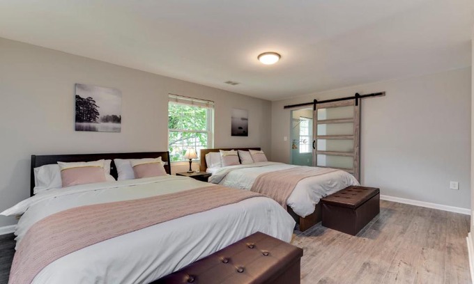 Potomac West House | Stylish 3BR 3BA Colonial House by CozySuites