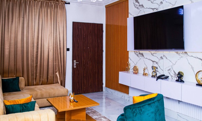 Ojodu Apartment | Stylish 3BR Ensuite Apartment 24/7 Power Fast WiFi Secure Estate Ikeja Lagos