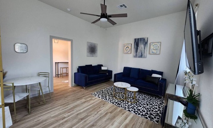 Belton Apartment | Stylish 3BR Home | Downtown Belton | Sleeps 8