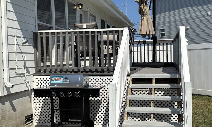 Atlantic City House | Stylish 3br Retreat Walk To Beach & Boardwalk 3 Bedroom Home