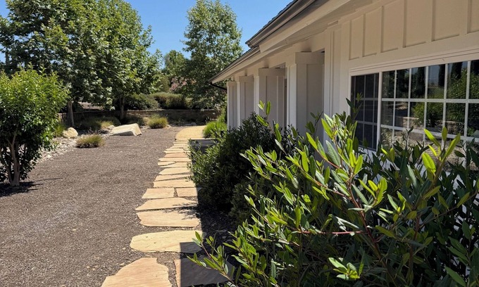 Santa Ynez House | Stylish 4 Bedroom Casa Calzada
