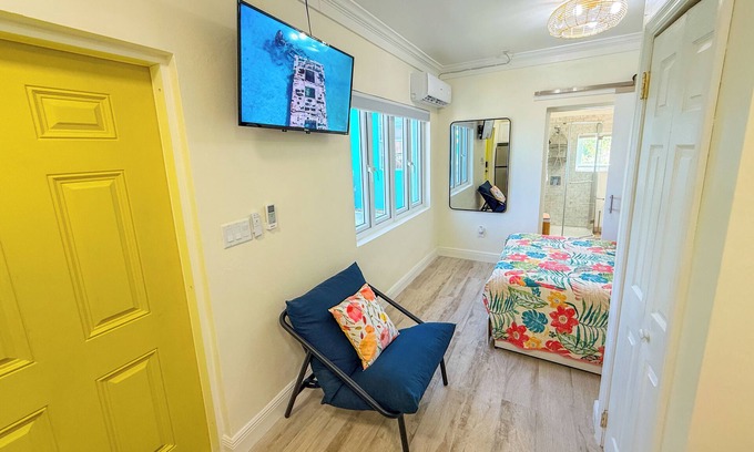 William's Town Cottage | Stylish and modern 1-bedroom cottage in fantastic Williams Town