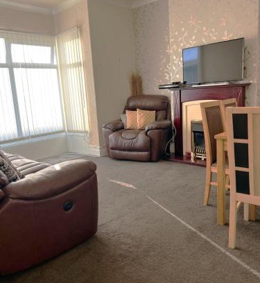South Shore Apartment | Stylish and Spacious two-bedroom Apartment