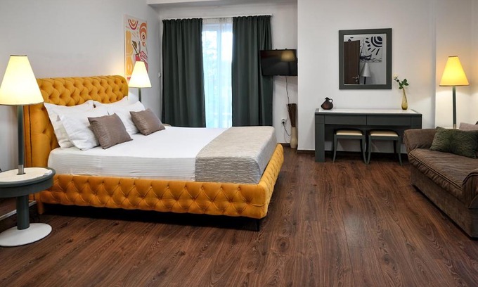 Monastiraki Apartment | Stylish Apartment, Acropolis view