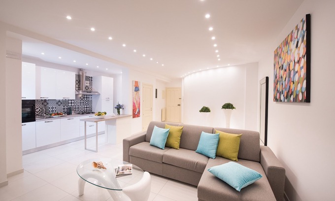 Minori Apartment | Stylish Apartment Close to beach - Al Corso 8 by AMALFIVACATION.IT
