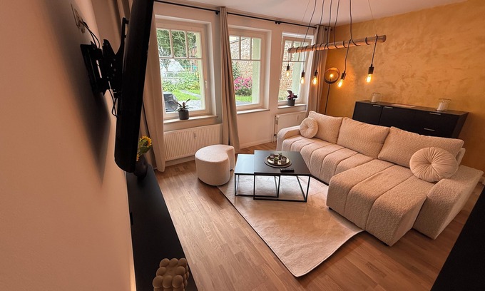 Old Town Apartment | Stylish apartment right next to the market and town hall