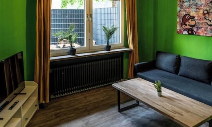 Rathaus Wattenscheid Apartment | Stylish apartment with terrace for up to 6 people