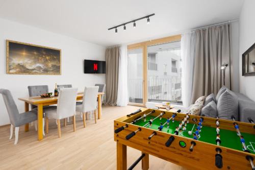Smichov Apartment | Stylish Flat by the Metro