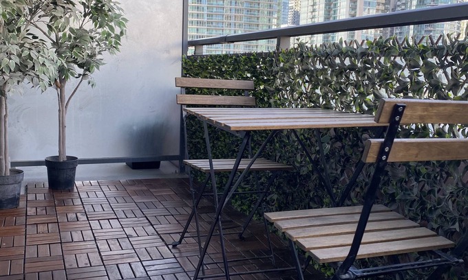 CityPlace Condo | Stylish Fully Furnished 1 Bedroom Condo close to CN Tower