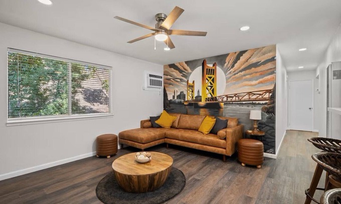 Central Sacramento Apartment | Stylish Hideaway Near Downtown Sacramento!
