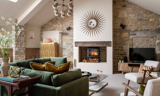Stow-on-the-Wold Cottage | Stylish Holiday Apartment - Gisleburtus House