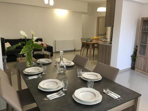 Panormos Apartment | Stylish home - comfortable holidays near the beach.