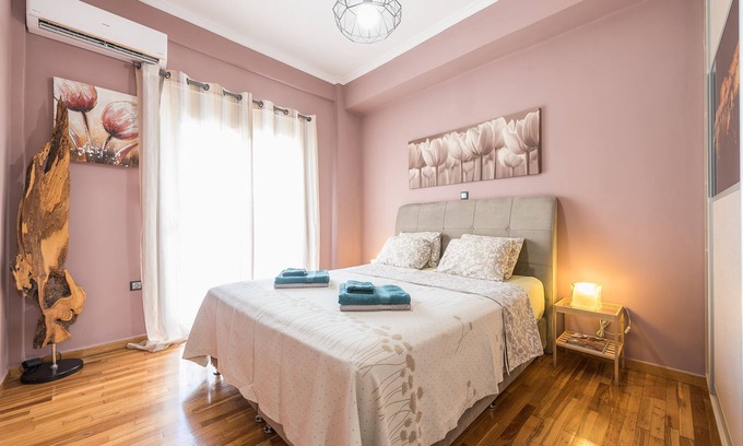Neos Kosmos Apartment | Stylish Luxury Apartment near Acropolis at Neos Kosmos metro station
